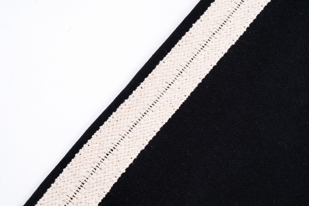 LOEWE/罗意威 字母刺绣花边织带毛圈长裤-Chinese UA Cheap High Quatity Brand Clothes Bags handbags Sneakers wholesale wholesaler seller from China Factory suppliers Fashion Clothing Shoes best Quality Beautiful Price LOEWE/罗意威 字母刺绣花边织带毛圈长裤