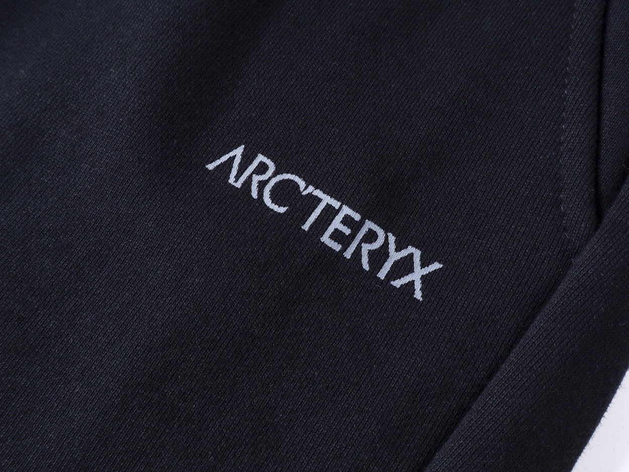 Arc'teryx/始祖鸟 24FW经典大LOGO长裤 黑 白
