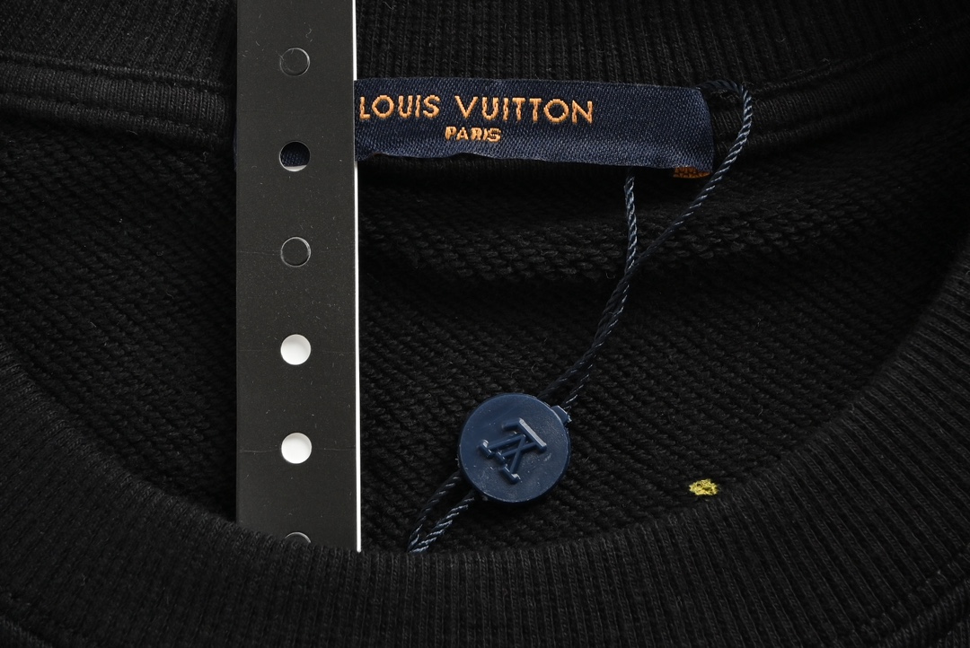 Louis Vuitton/路易威登 水洗破坏手绘圆领卫衣