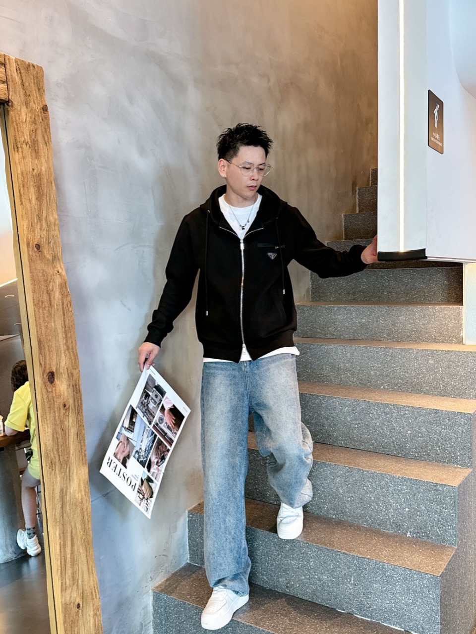 普拉达 2025秋冬最新爆款连帽外套 面料精选高支高密双股空气层长绒棉 手感超级舒服 logo精选全进口