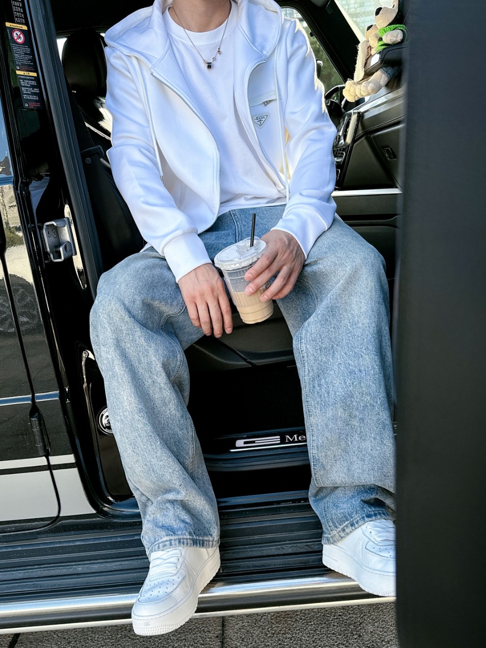 普拉达 2025秋冬最新爆款连帽外套 面料精选高支高密双股空气层长绒棉 手感超级舒服 logo精选全进口