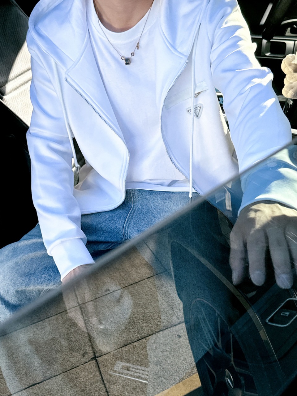 普拉达 2025秋冬最新爆款连帽外套 面料精选高支高密双股空气层长绒棉 手感超级舒服 logo精选全进口