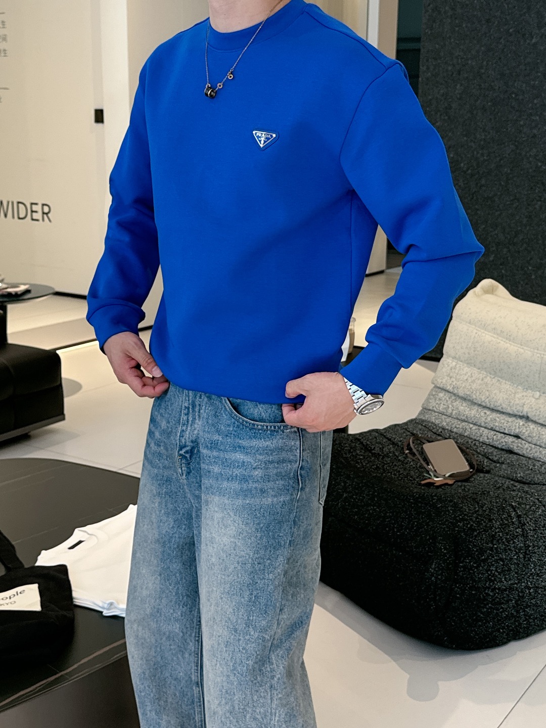 普拉达 2025最新款太空棉卫衣，独家发售！原版复刻，独家设计，超强工艺！极其奢华！版型超赞！🌟尺码 S