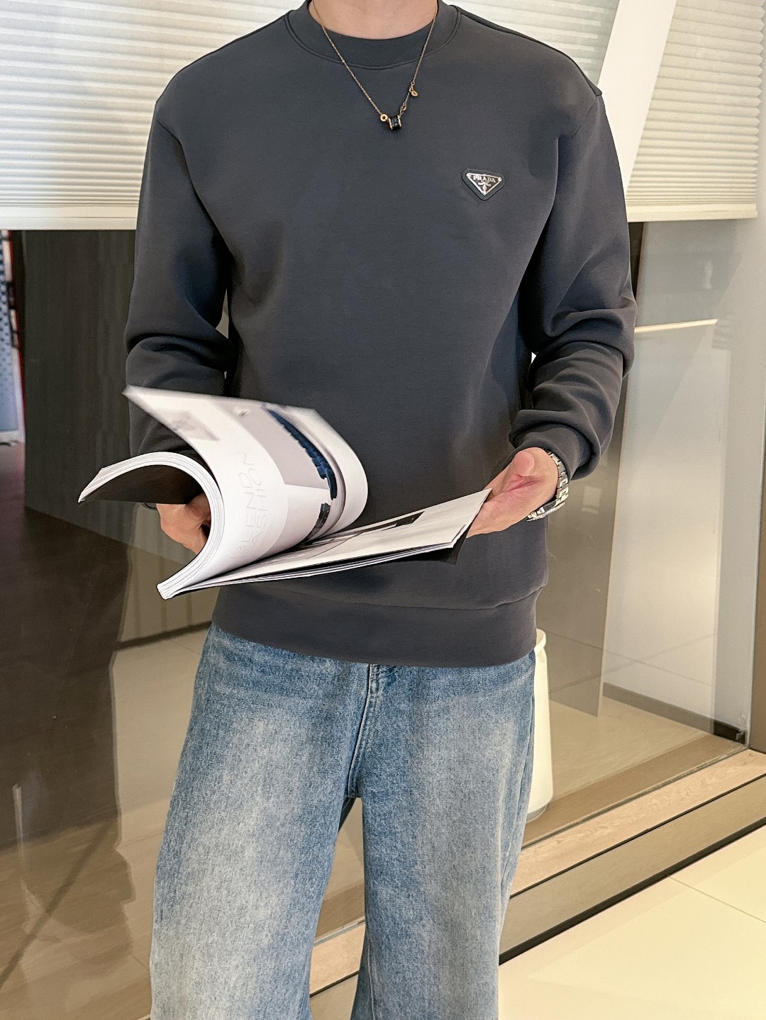 普拉达 2025最新款太空棉卫衣，独家发售！原版复刻，独家设计，超强工艺！极其奢华！版型超赞！🌟尺码 S