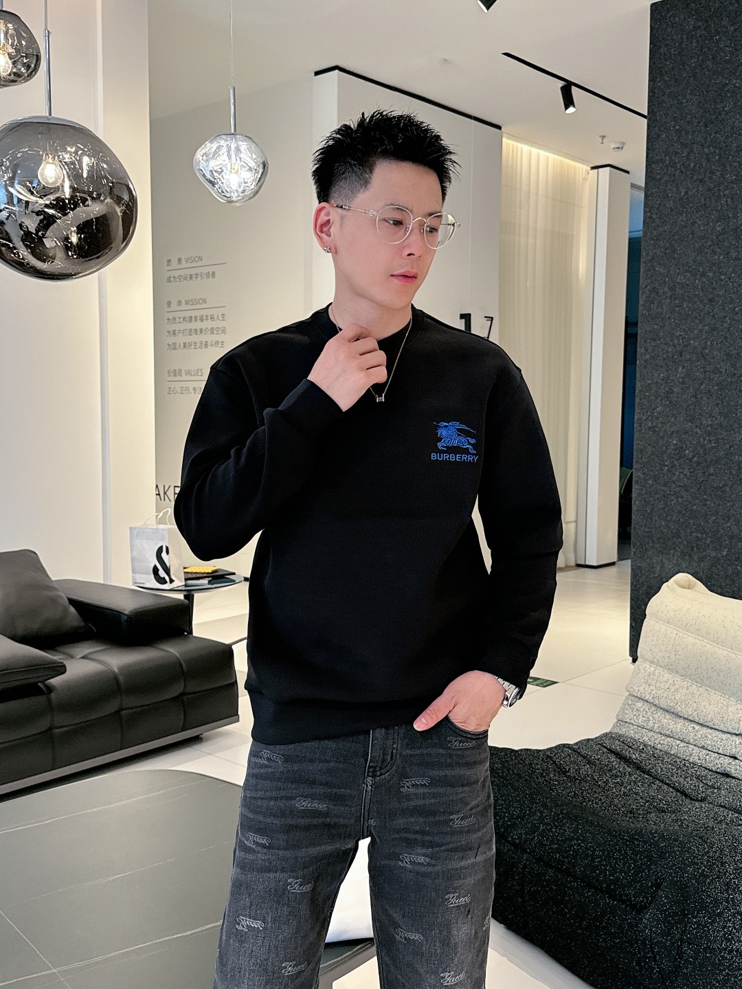 巴宝莉 2025最新款太空棉卫衣，独家发售！原版复刻，独家设计，超强工艺！极其奢华！版型超赞！🌟尺码 S