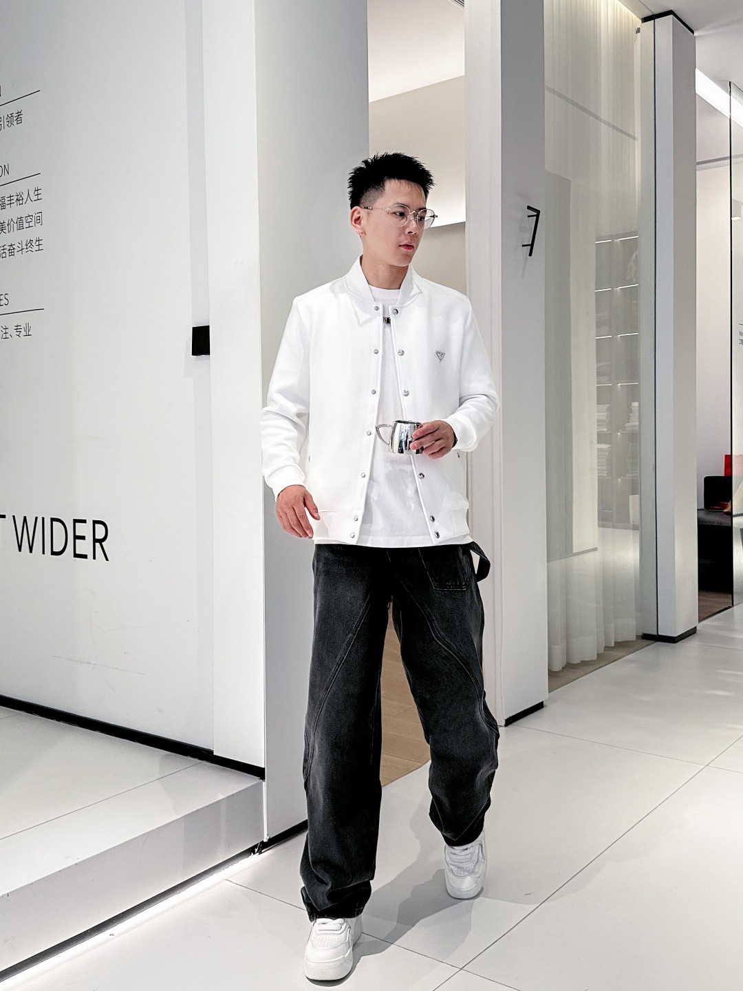 普拉达 2025秋冬最新爆款立领外套 面料精选高支高密双股空气层长绒棉 手感超级舒服 logo精选全进口