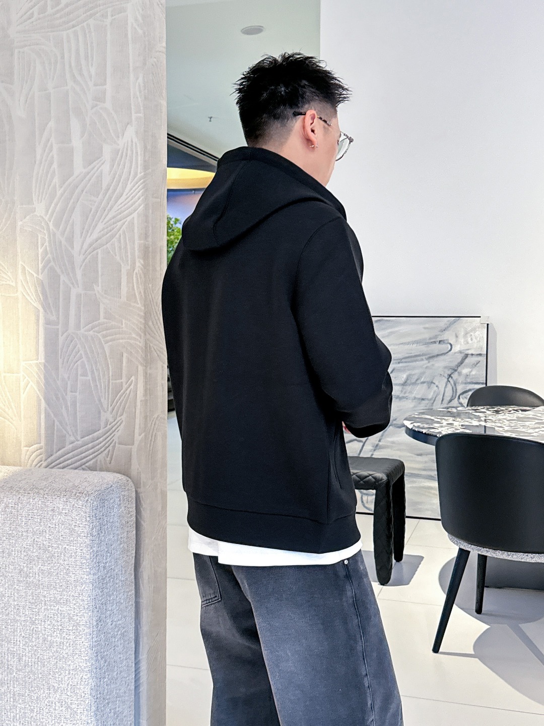 普拉达 2025秋冬最新爆款连帽外套 面料精选高支高密双股空气层长绒棉 手感超级舒服 logo精选全进口