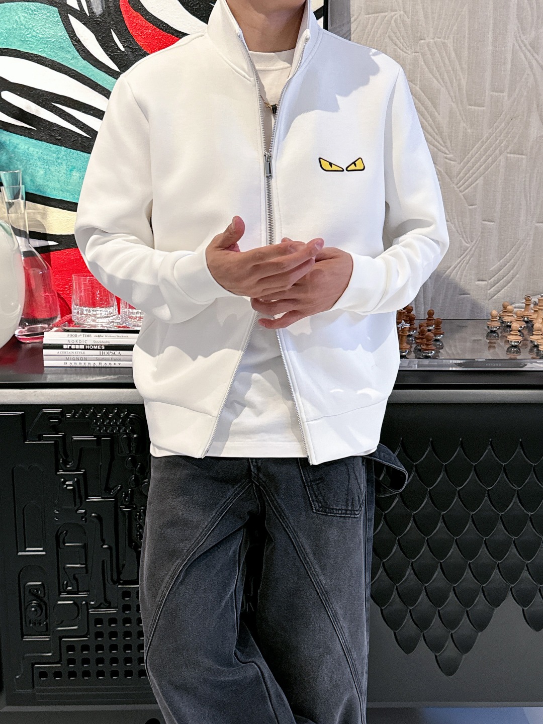 芬迪 2025秋冬最新爆款立领外套 面料精选高支高密双股空气层长绒棉 手感超级舒服 logo精选全进口环