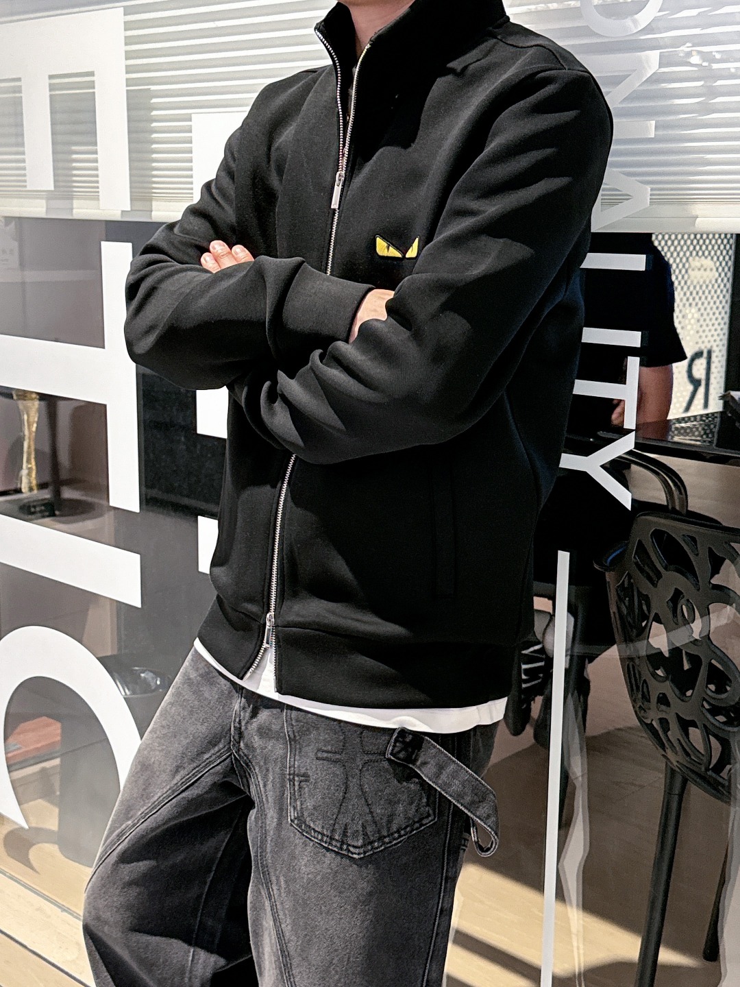 芬迪 2025秋冬最新爆款立领外套 面料精选高支高密双股空气层长绒棉 手感超级舒服 logo精选全进口环