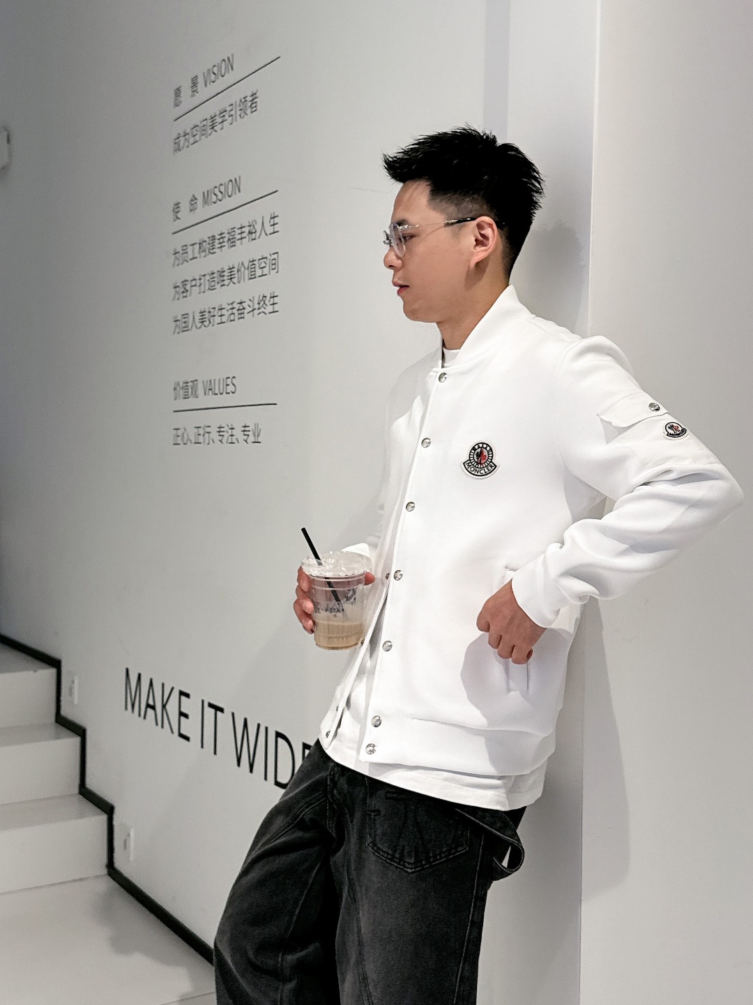 蒙口 2025秋冬最新爆款立领外套 面料精选高支高密双股空气层长绒棉 手感超级舒服 logo精选全进口环