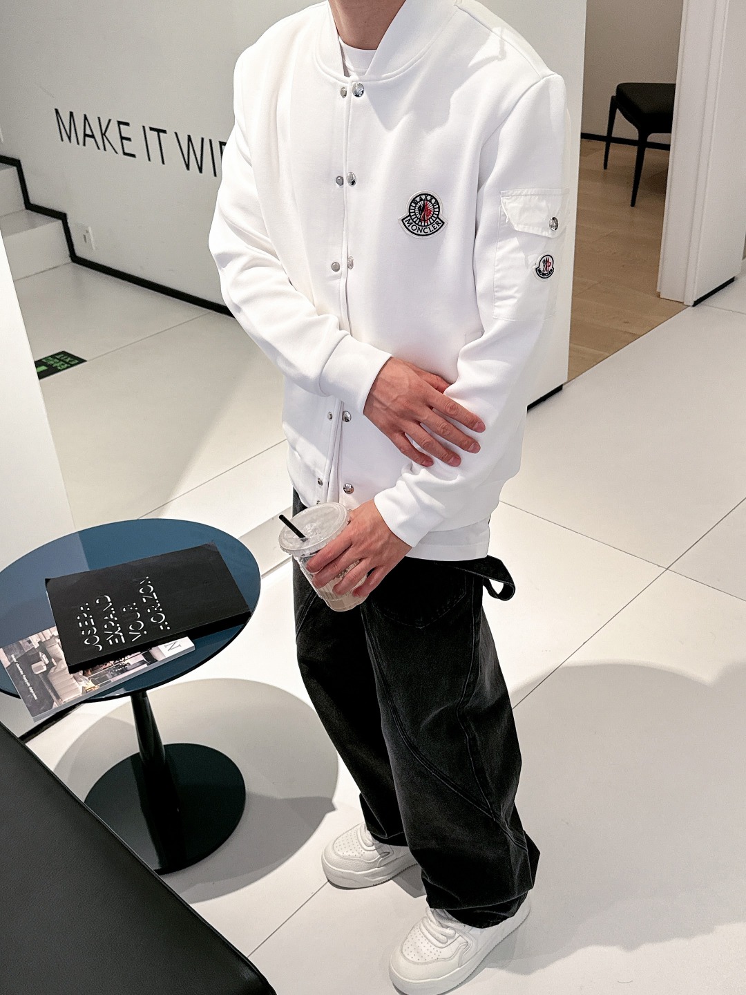 蒙口 2025秋冬最新爆款立领外套 面料精选高支高密双股空气层长绒棉 手感超级舒服 logo精选全进口环