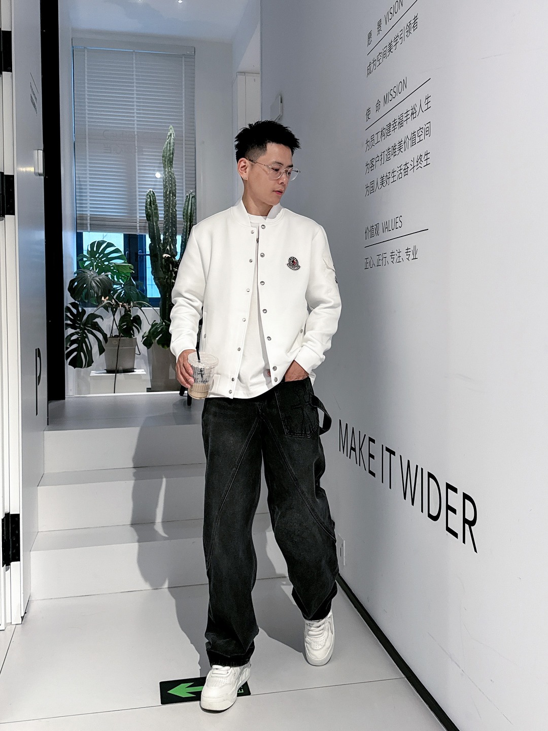 蒙口 2025秋冬最新爆款立领外套 面料精选高支高密双股空气层长绒棉 手感超级舒服 logo精选全进口环