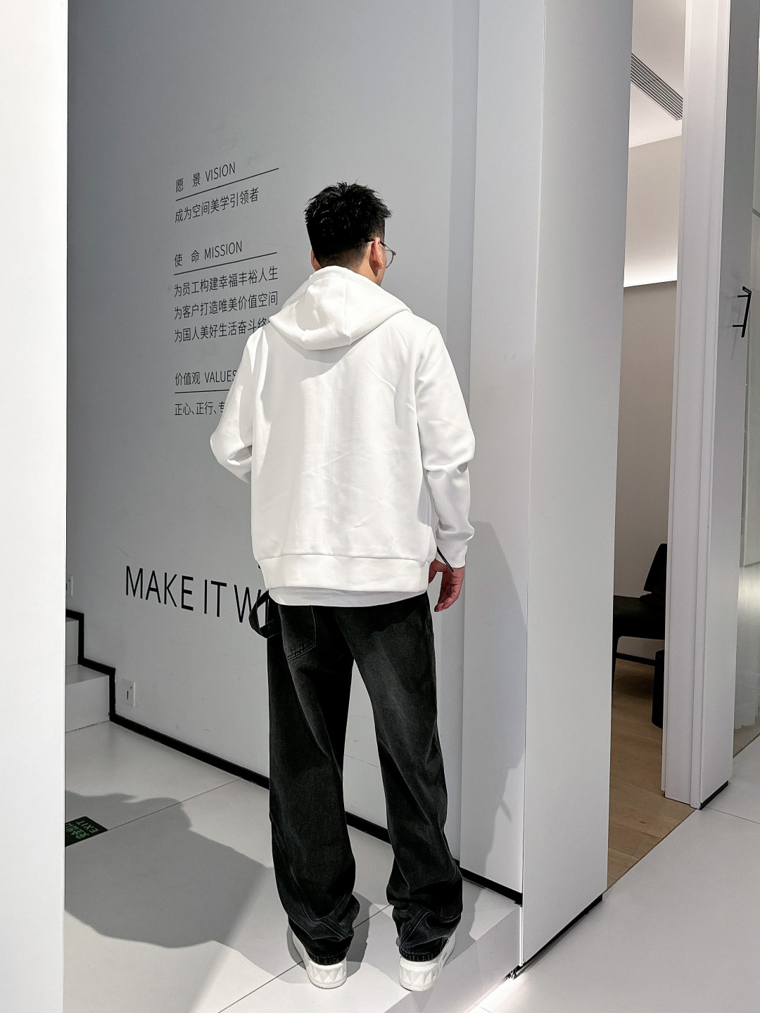 罗意威 2025秋冬最新爆款连帽外套 面料精选高支高密双股空气层长绒棉 手感超级舒服 logo精选全进口