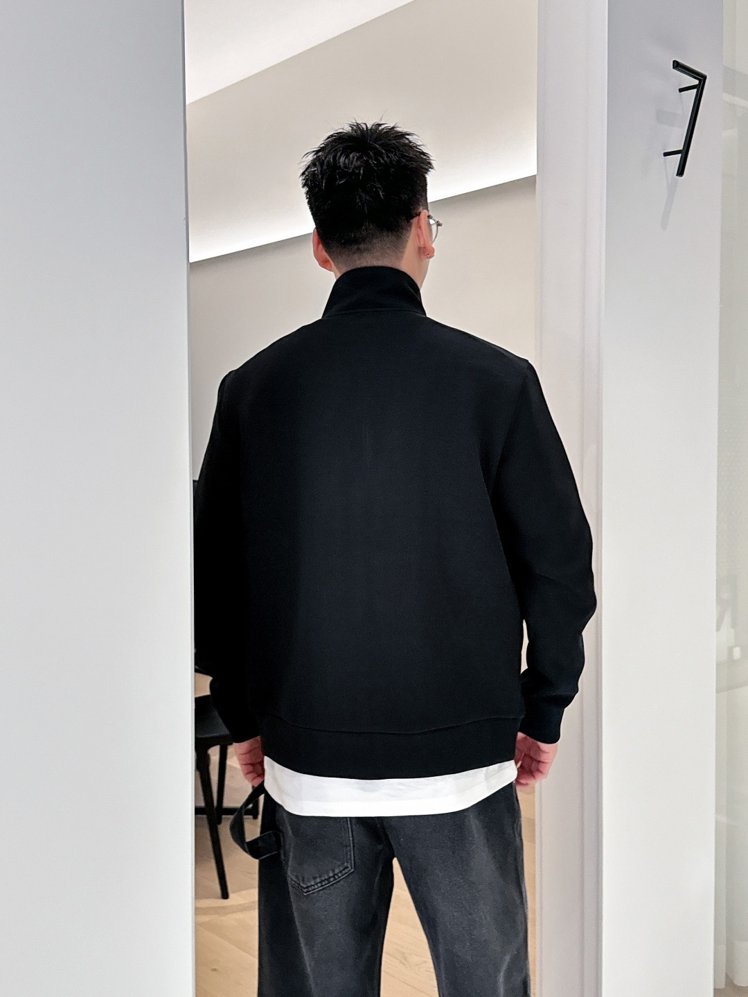 巴宝莉 2025秋冬最新爆款立领外套 面料精选高支高密双股空气层长绒棉 手感超级舒服 logo精选全进口