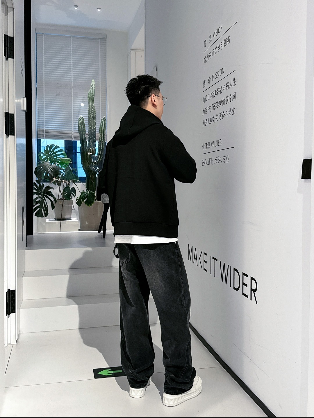 罗意威 2025秋冬最新爆款连帽外套 面料精选高支高密双股空气层长绒棉 手感超级舒服 logo精选全进口