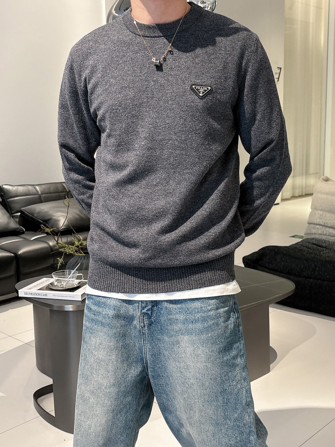 Prada 普拉达3标齐全 精美徽圆领毛衣精品羊毛混纺毛衫 男女款高端定制臻品系列 隶属品牌高端主线 专