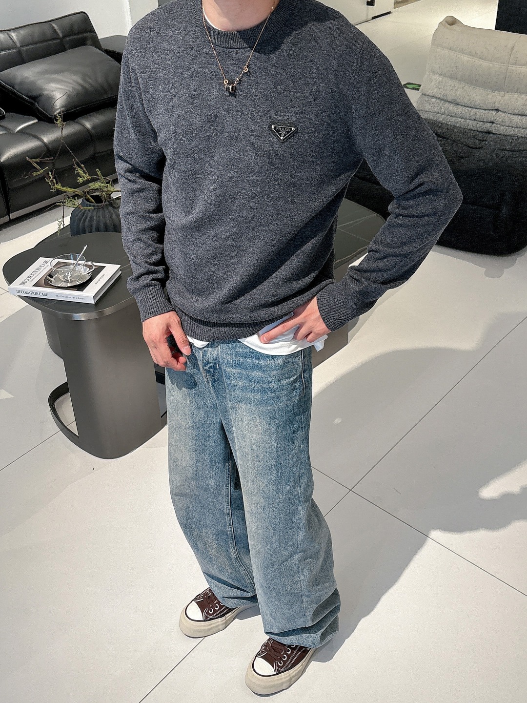 Prada 普拉达3标齐全 精美徽圆领毛衣精品羊毛混纺毛衫 男女款高端定制臻品系列 隶属品牌高端主线 专