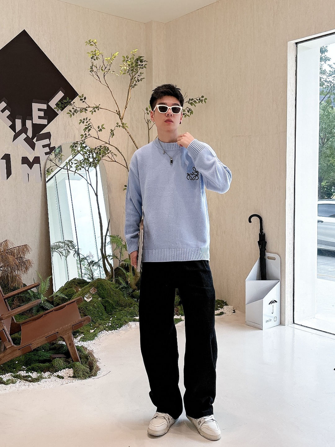 罗意威 毛衣 2025秋冬最新系列，专柜1:1顶级复刻，全品相！加厚款，潮人必备单品！懂货的老铁赶紧下手