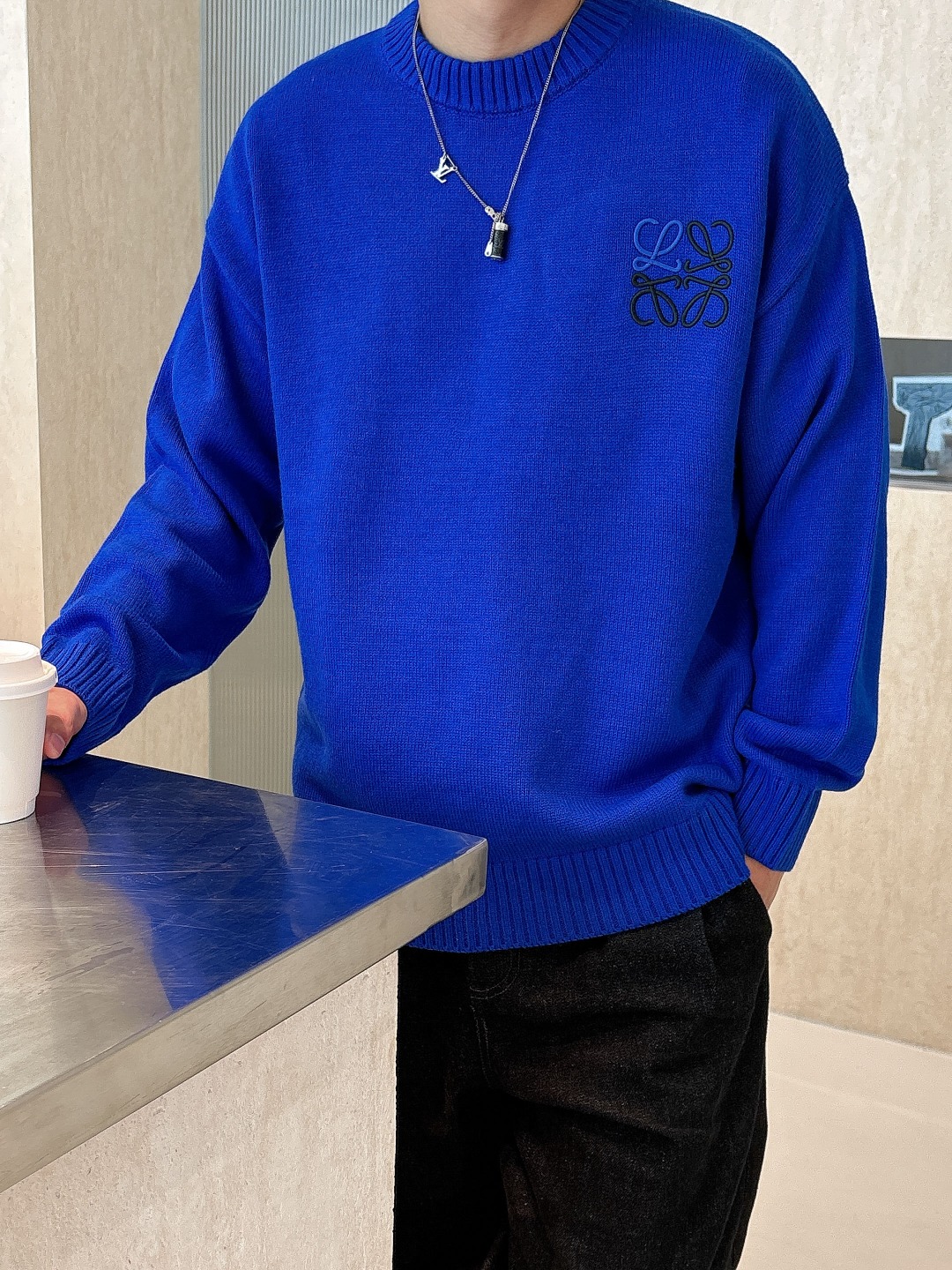 罗意威 毛衣 2025秋冬最新系列，专柜1:1顶级复刻，全品相！加厚款，潮人必备单品！懂货的老铁赶紧下手