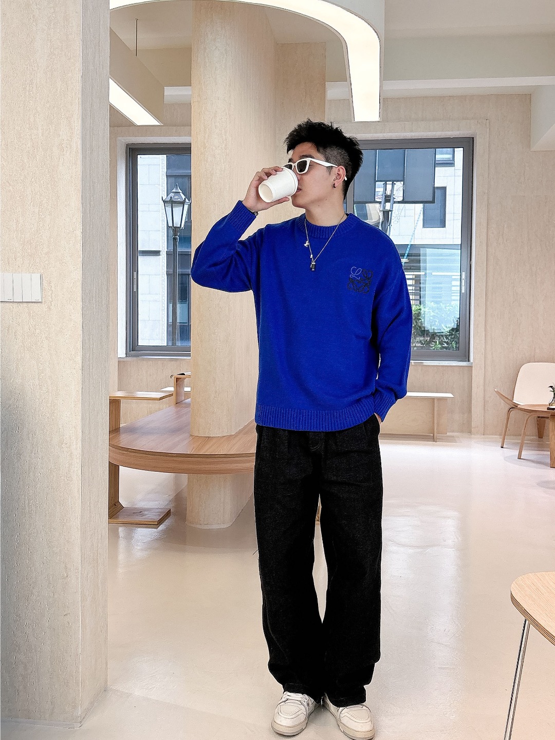 罗意威 毛衣 2025秋冬最新系列，专柜1:1顶级复刻，全品相！加厚款，潮人必备单品！懂货的老铁赶紧下手