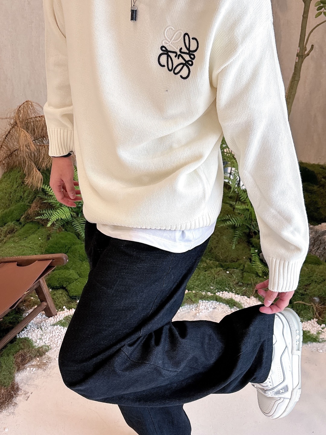 罗意威 毛衣 2025秋冬最新系列，专柜1:1顶级复刻，全品相！加厚款，潮人必备单品！懂货的老铁赶紧下手