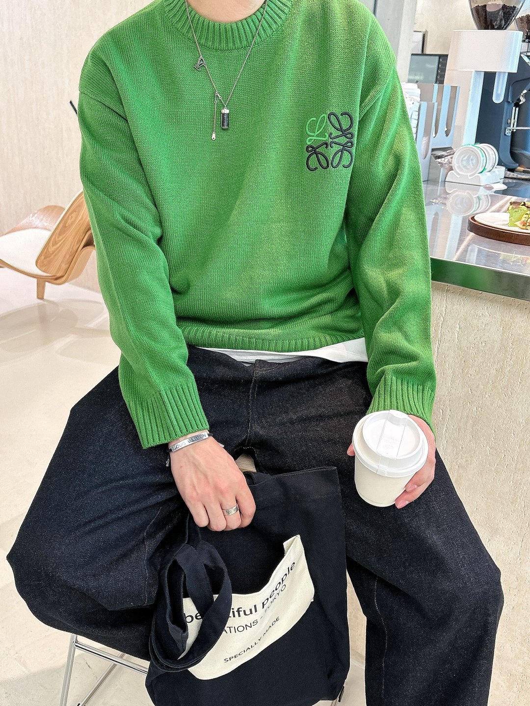 罗意威 毛衣 2025秋冬最新系列，专柜1:1顶级复刻，全品相！加厚款，潮人必备单品！懂货的老铁赶紧下手