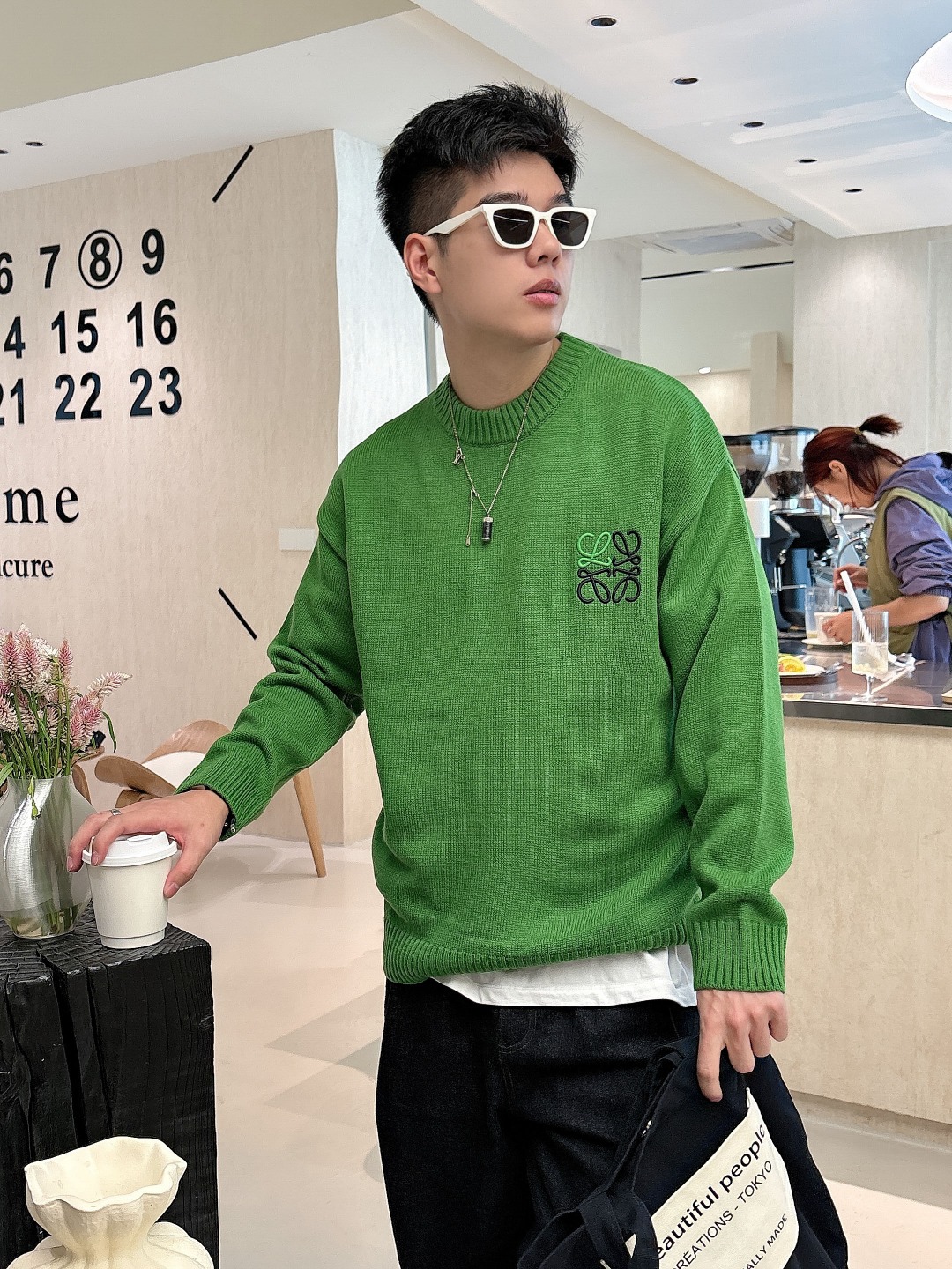 罗意威 毛衣 2025秋冬最新系列，专柜1:1顶级复刻，全品相！加厚款，潮人必备单品！懂货的老铁赶紧下手