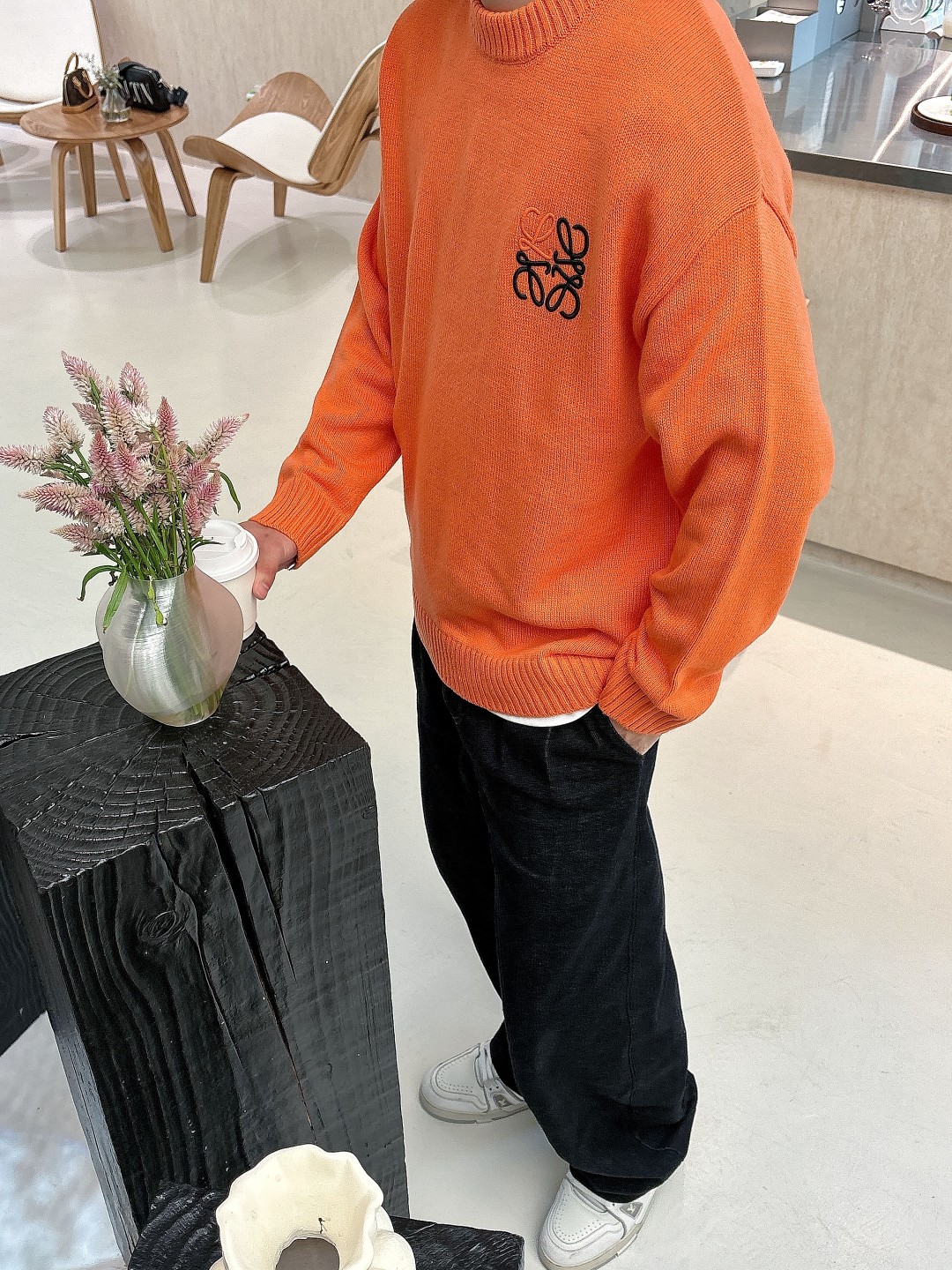 罗意威 毛衣 2025秋冬最新系列，专柜1:1顶级复刻，全品相！加厚款，潮人必备单品！懂货的老铁赶紧下手