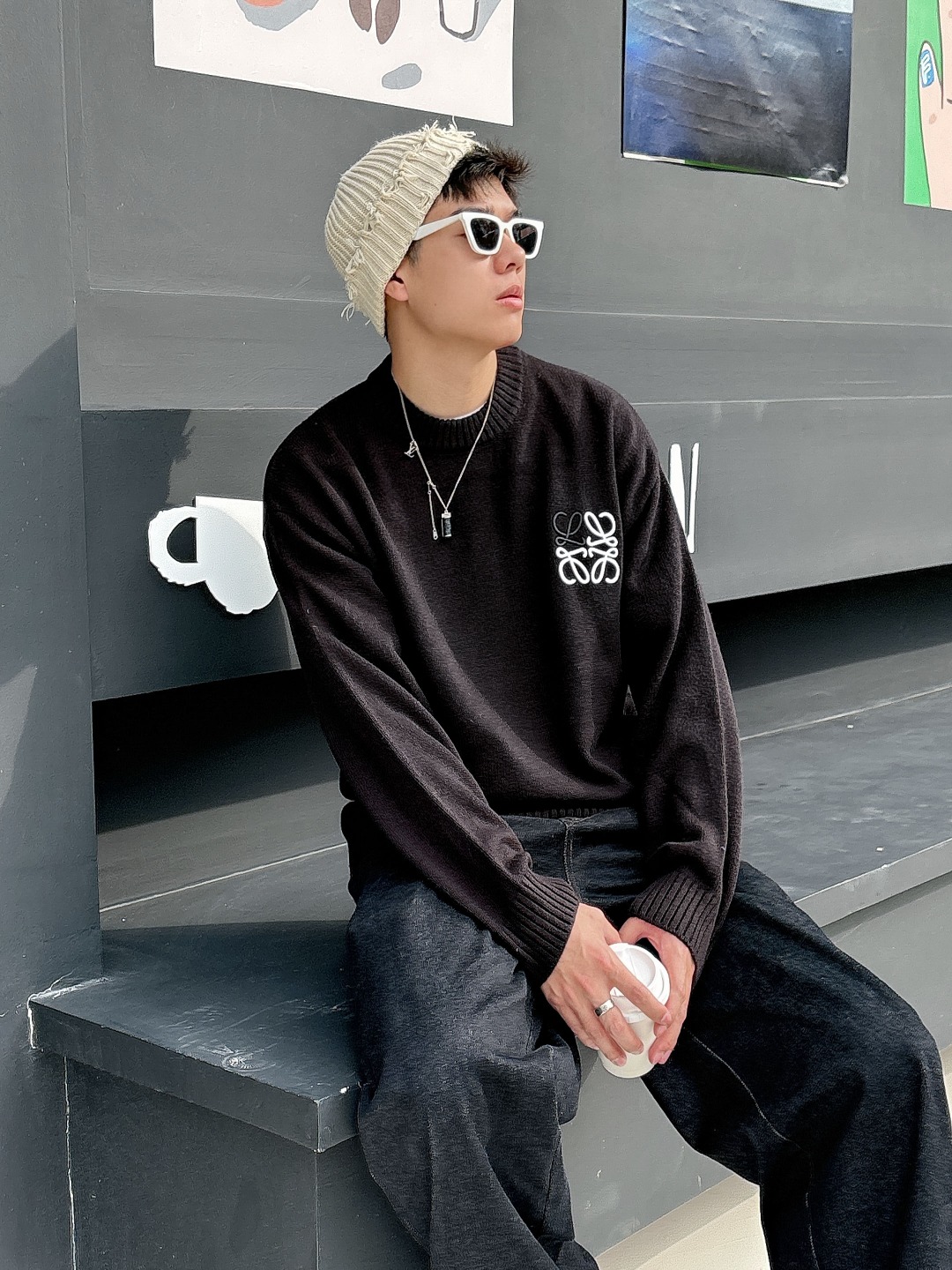 罗意威 毛衣 2025秋冬最新系列，专柜1:1顶级复刻，全品相！加厚款，潮人必备单品！懂货的老铁赶紧下手