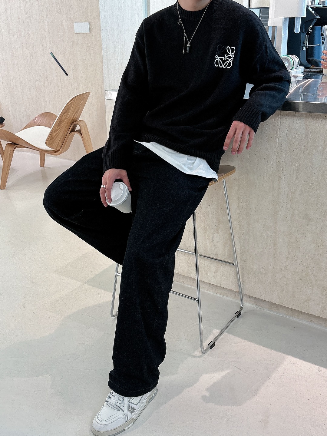 罗意威 毛衣 2025秋冬最新系列，专柜1:1顶级复刻，全品相！加厚款，潮人必备单品！懂货的老铁赶紧下手