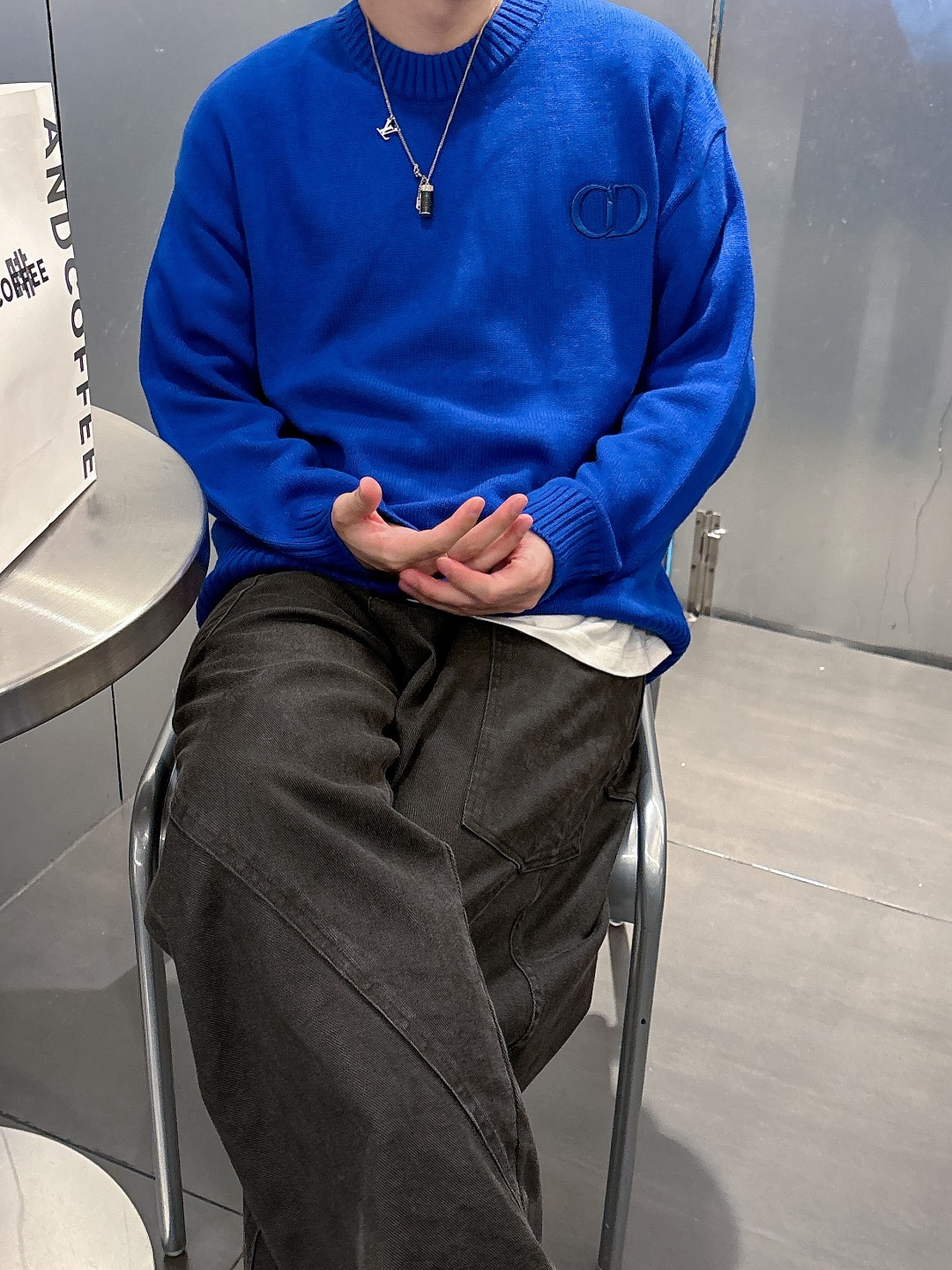 迪奥 毛衣 2025秋冬最新系列，专柜1:1顶级复刻，全品相！加厚款，潮人必备单品！懂货的老铁赶紧下手，