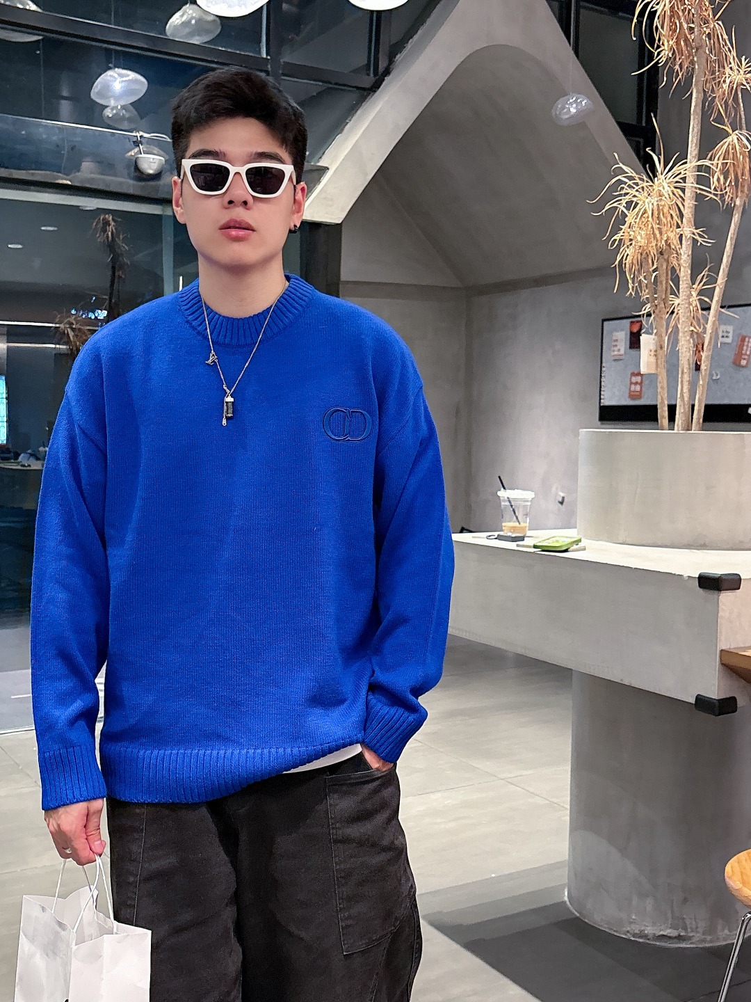 迪奥 毛衣 2025秋冬最新系列，专柜1:1顶级复刻，全品相！加厚款，潮人必备单品！懂货的老铁赶紧下手，