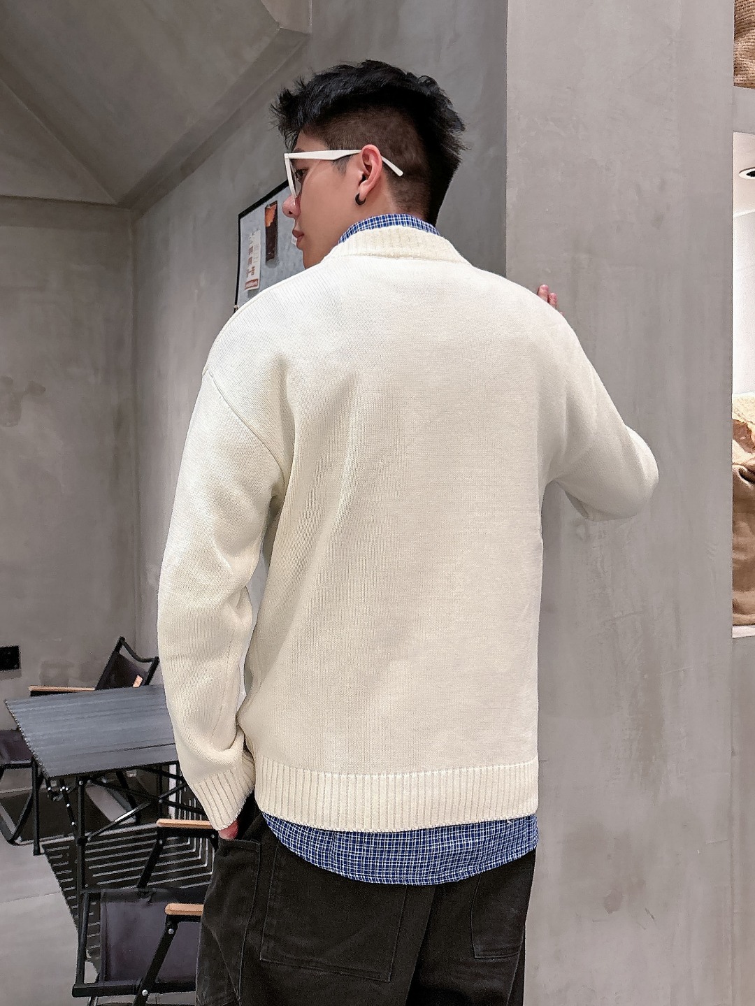 迪奥 毛衣 2025秋冬最新系列，专柜1:1顶级复刻，全品相！加厚款，潮人必备单品！懂货的老铁赶紧下手，