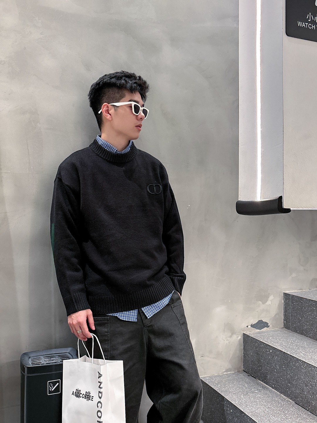 迪奥 毛衣 2025秋冬最新系列，专柜1:1顶级复刻，全品相！加厚款，潮人必备单品！懂货的老铁赶紧下手，