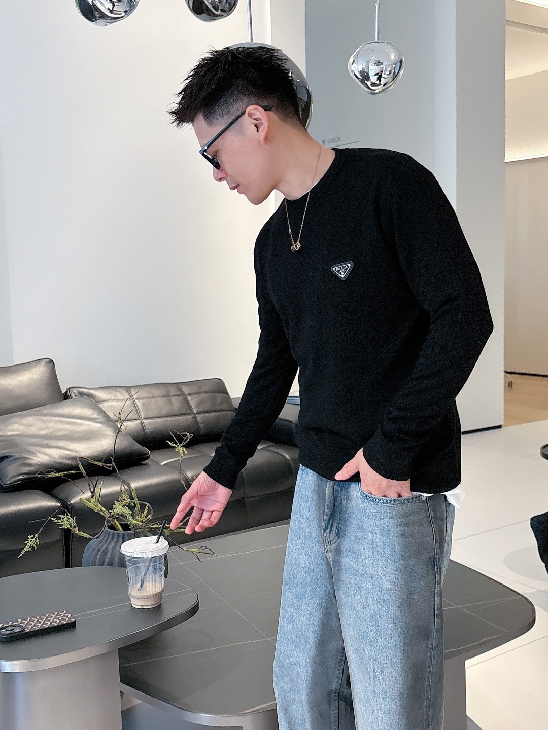 Prada 普拉达3标齐全 精美徽圆领毛衣精品羊毛混纺毛衫 男女款高端定制臻品系列 隶属品牌高端主线 专