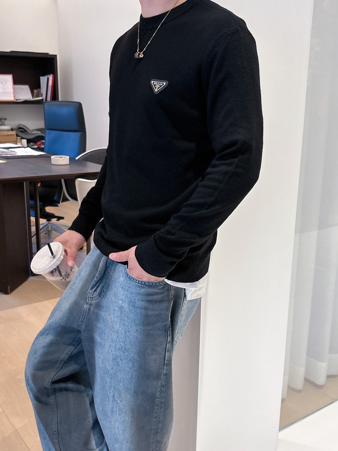 Prada 普拉达3标齐全 精美徽圆领毛衣精品羊毛混纺毛衫 男女款高端定制臻品系列 隶属品牌高端主线 专