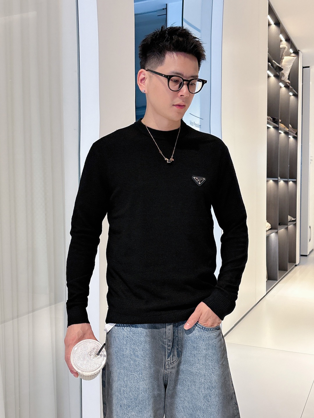 Prada 普拉达3标齐全 精美徽圆领毛衣精品羊毛混纺毛衫 男女款高端定制臻品系列 隶属品牌高端主线 专