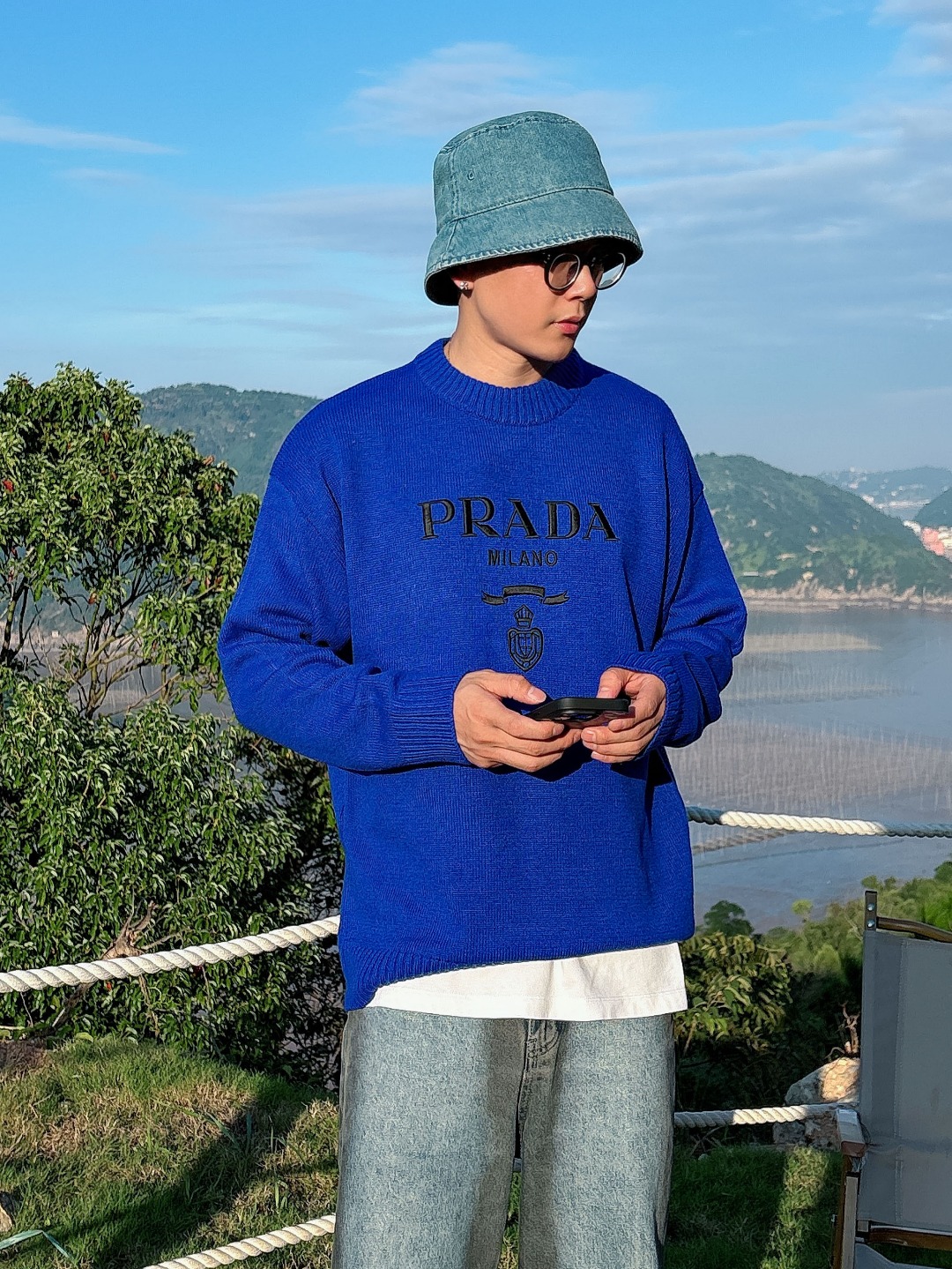 普拉达 毛衣 2025秋冬最新系列，专柜1:1顶级复刻，全品相！加厚款，潮人必备单品！懂货的老铁赶紧下手