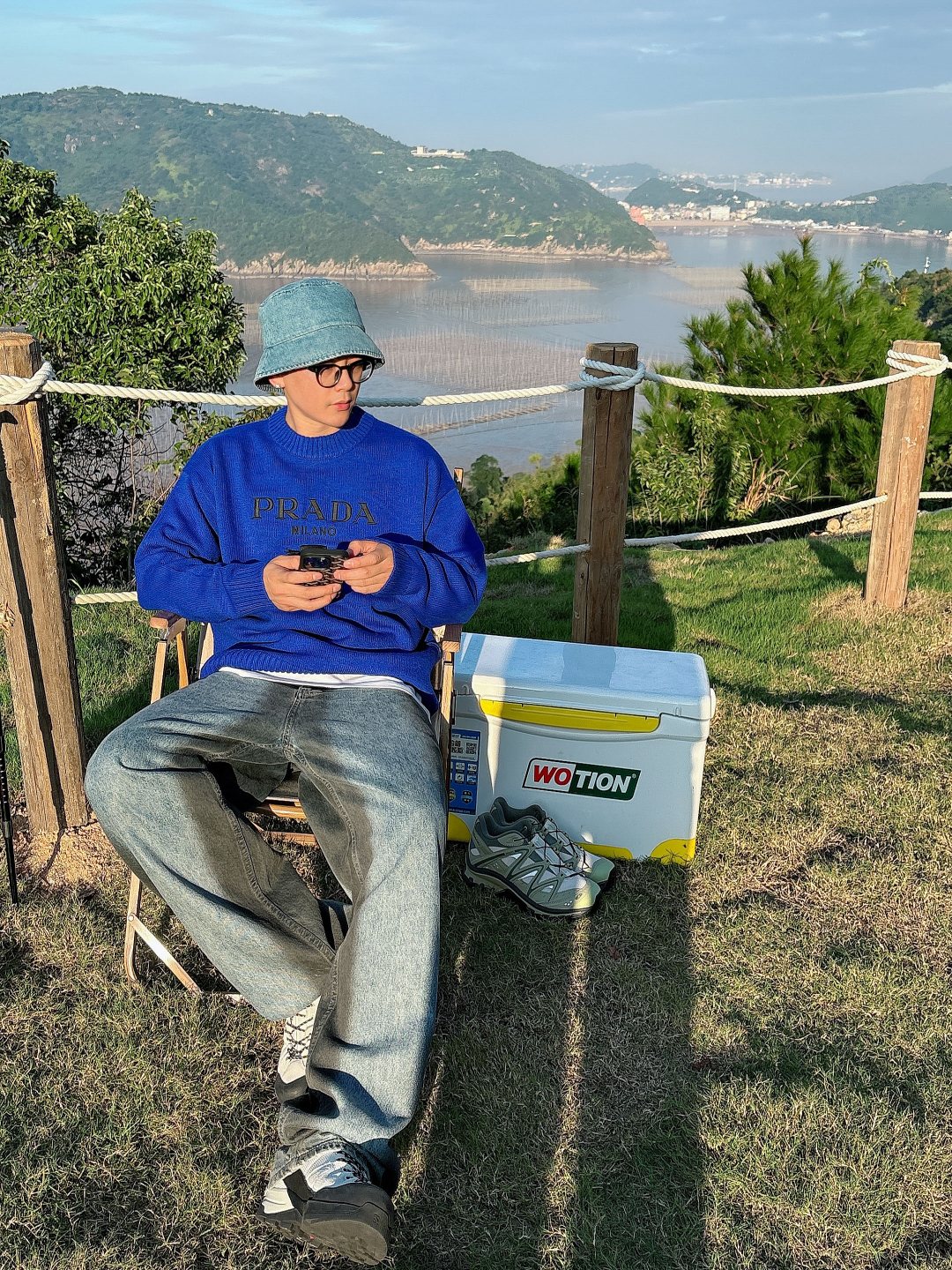 普拉达 毛衣 2025秋冬最新系列，专柜1:1顶级复刻，全品相！加厚款，潮人必备单品！懂货的老铁赶紧下手