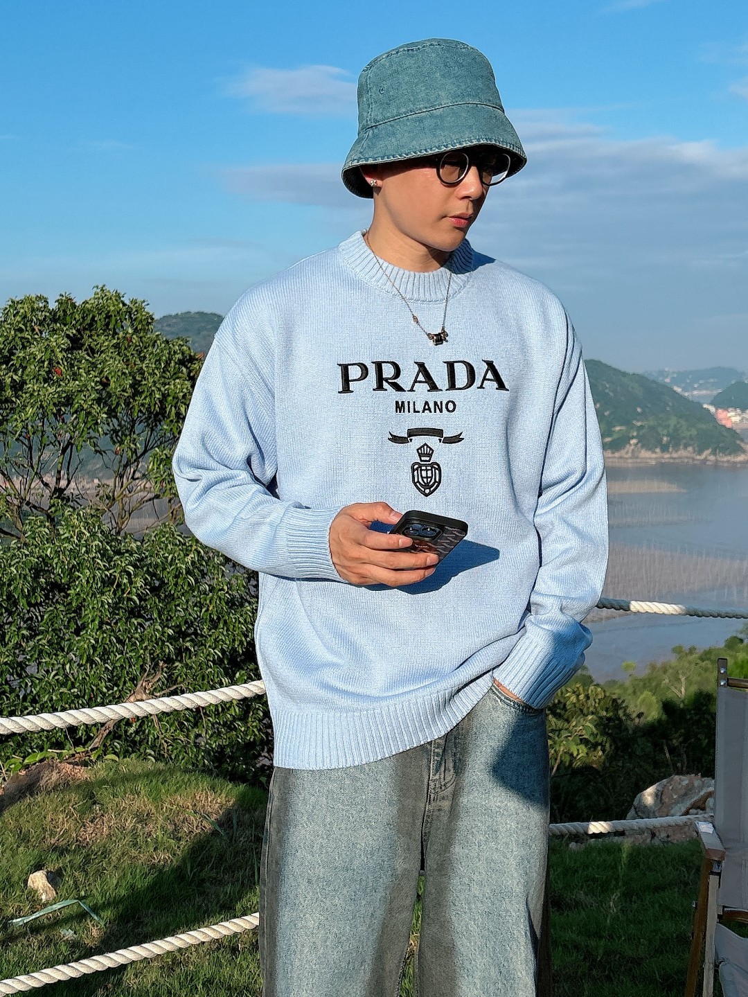 普拉达 毛衣 2025秋冬最新系列，专柜1:1顶级复刻，全品相！加厚款，潮人必备单品！懂货的老铁赶紧下手