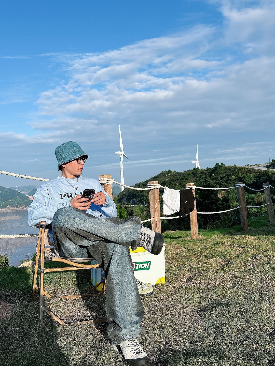 普拉达 毛衣 2025秋冬最新系列，专柜1:1顶级复刻，全品相！加厚款，潮人必备单品！懂货的老铁赶紧下手