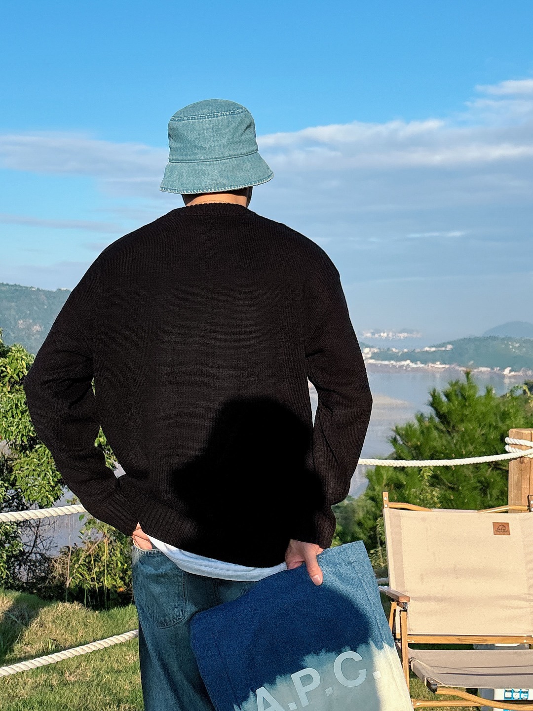 普拉达 毛衣 2025秋冬最新系列，专柜1:1顶级复刻，全品相！加厚款，潮人必备单品！懂货的老铁赶紧下手