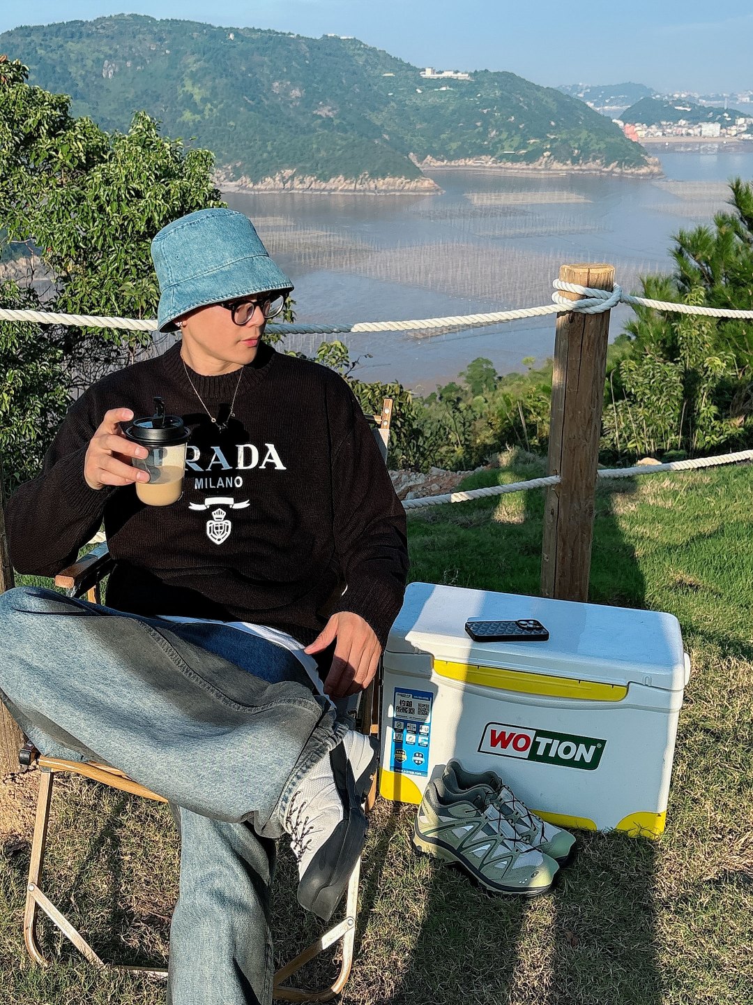 普拉达 毛衣 2025秋冬最新系列，专柜1:1顶级复刻，全品相！加厚款，潮人必备单品！懂货的老铁赶紧下手