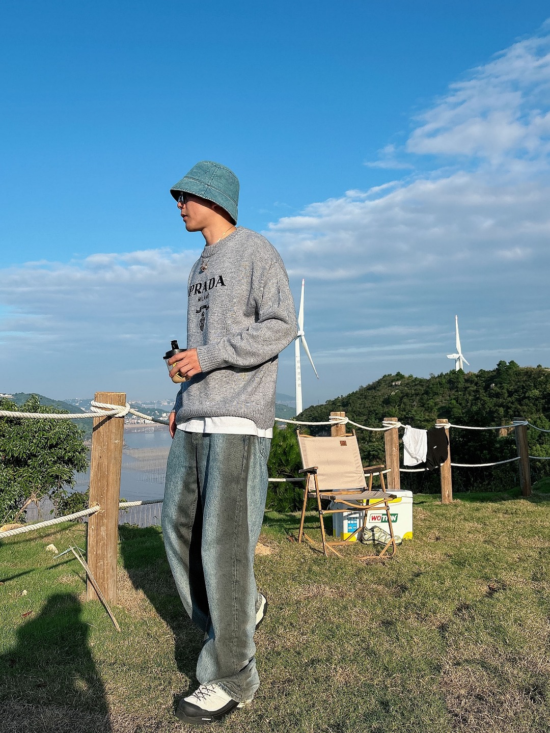 普拉达 毛衣 2025秋冬最新系列，专柜1:1顶级复刻，全品相！加厚款，潮人必备单品！懂货的老铁赶紧下手