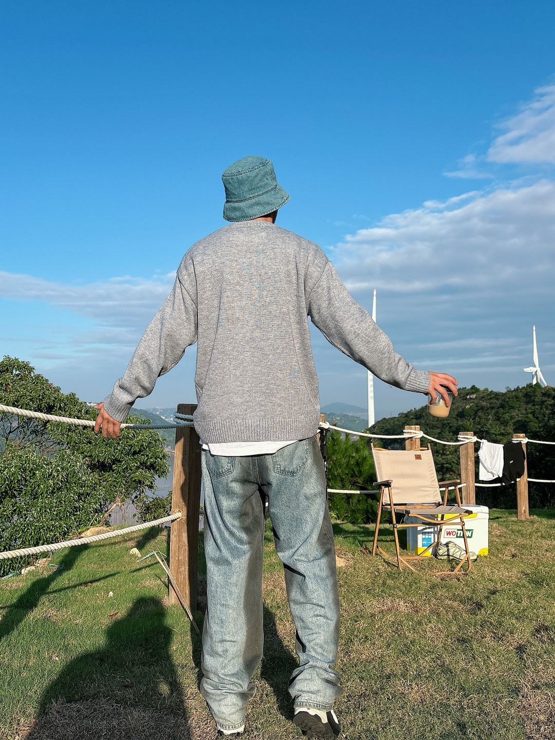 普拉达 毛衣 2025秋冬最新系列，专柜1:1顶级复刻，全品相！加厚款，潮人必备单品！懂货的老铁赶紧下手