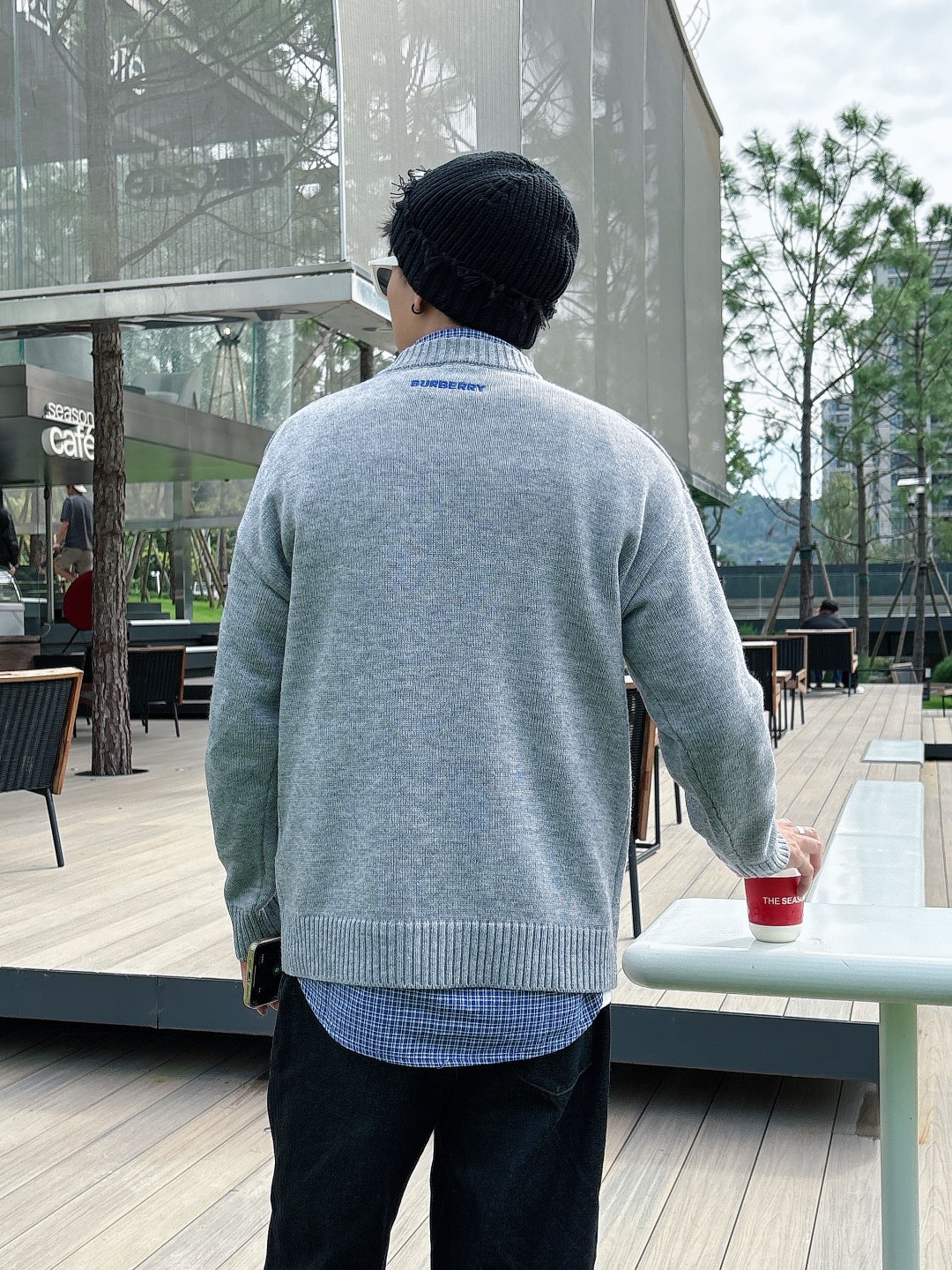 巴宝莉💥独家专供新品时尚休闲毛衣 进口原版科技面料，柔软舒适，上身舒适透气，亲肤不扎人，独特混搭设计风格