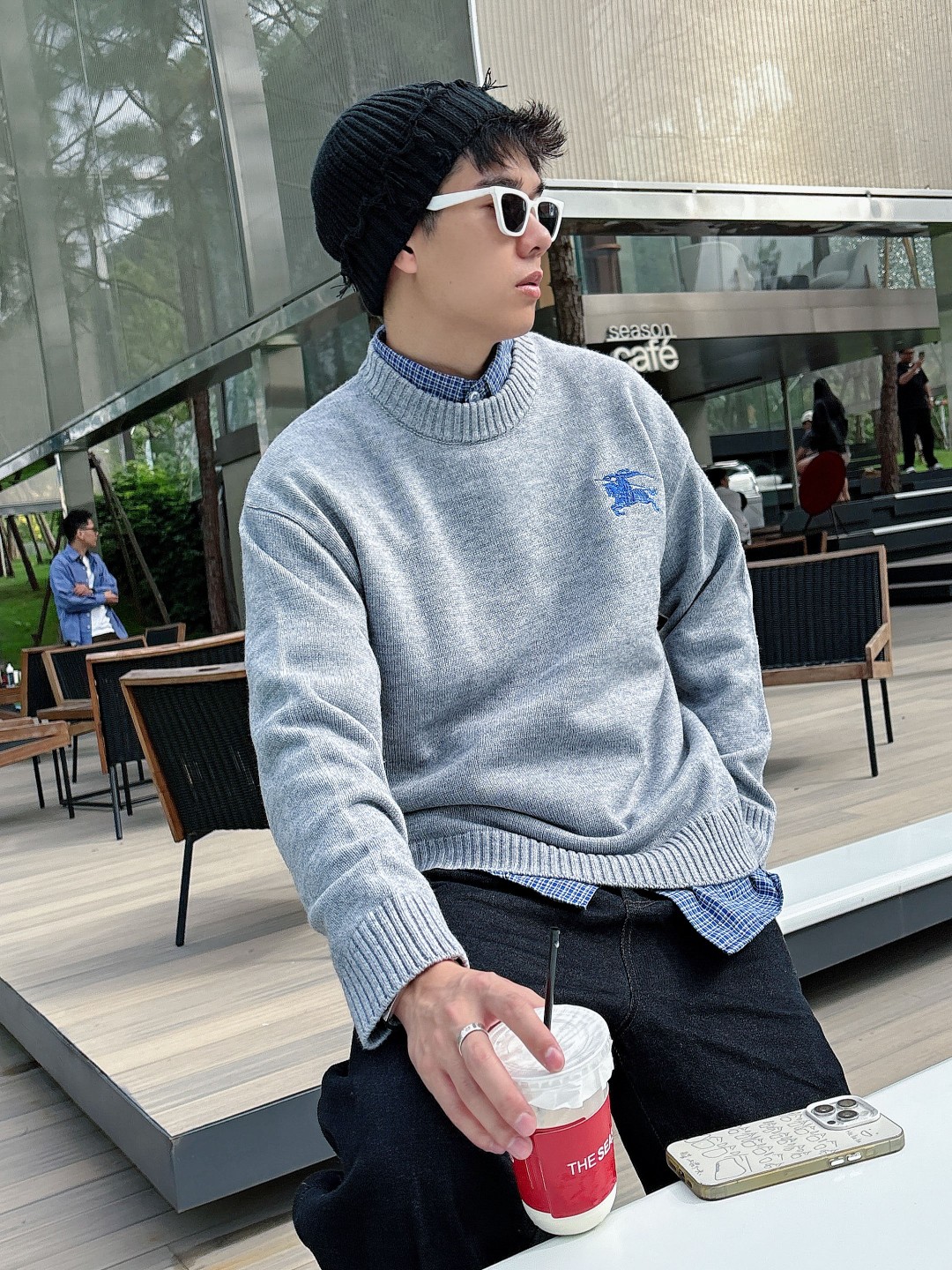 巴宝莉💥独家专供新品时尚休闲毛衣 进口原版科技面料，柔软舒适，上身舒适透气，亲肤不扎人，独特混搭设计风格