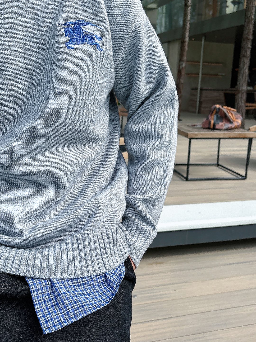 巴宝莉💥独家专供新品时尚休闲毛衣 进口原版科技面料，柔软舒适，上身舒适透气，亲肤不扎人，独特混搭设计风格