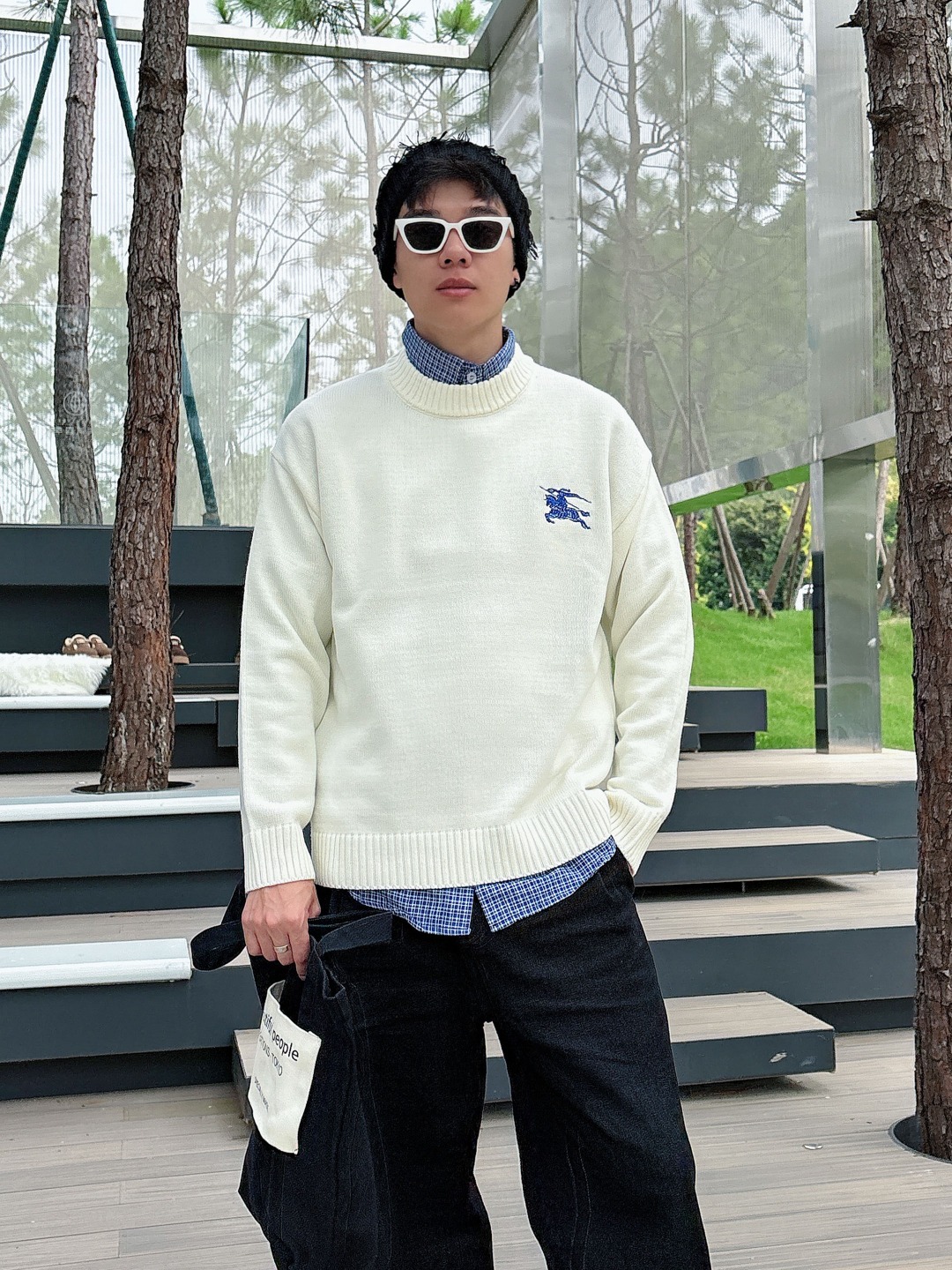 巴宝莉💥独家专供新品时尚休闲毛衣 进口原版科技面料，柔软舒适，上身舒适透气，亲肤不扎人，独特混搭设计风格