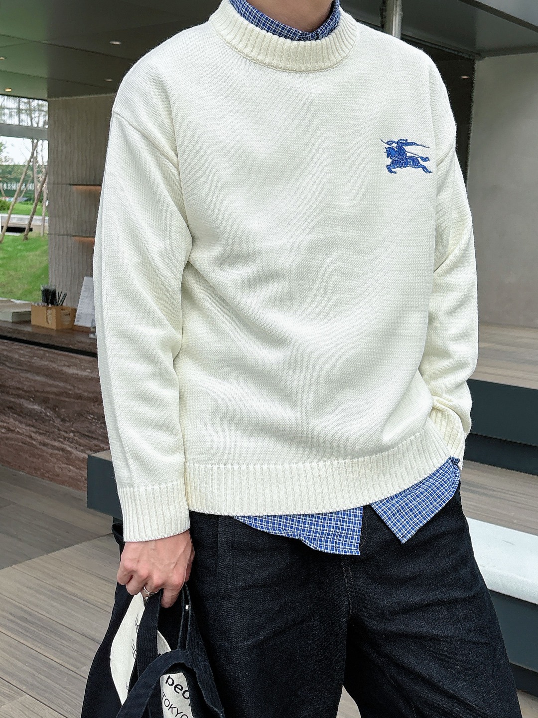 巴宝莉💥独家专供新品时尚休闲毛衣 进口原版科技面料，柔软舒适，上身舒适透气，亲肤不扎人，独特混搭设计风格